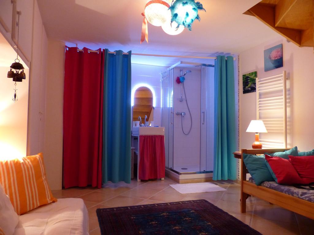 La Flore De Lys, Cottage Ideal Pour 2 Adultes Et 2 Enfants Saint-Jouin-Bruneval Zimmer foto
