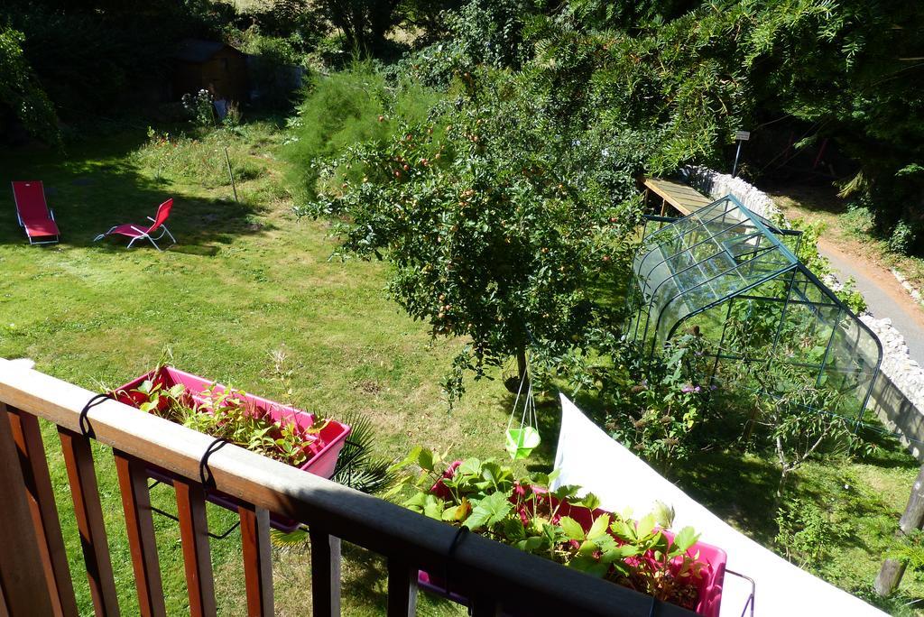La Flore De Lys, Cottage Ideal Pour 2 Adultes Et 2 Enfants Saint-Jouin-Bruneval Exterior foto